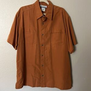 Columbia Men’s Button Down Shirt